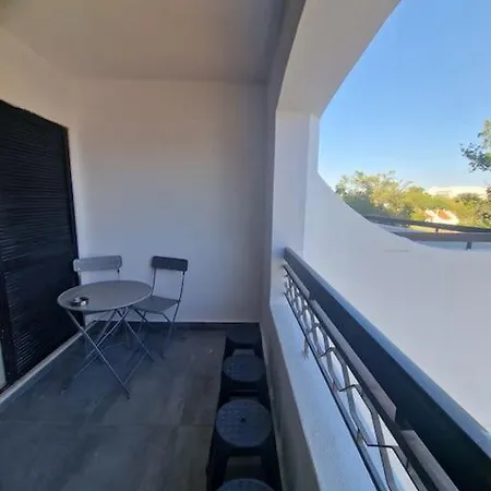 In Rua Da Oura, Appartement *